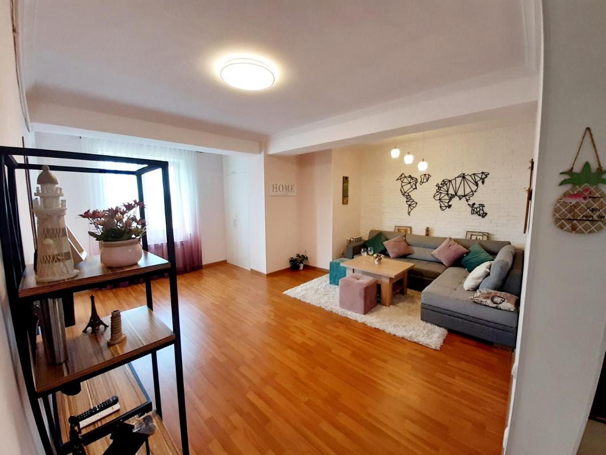 Hillside Apartment צ'אקאדזור מראה חיצוני תמונה