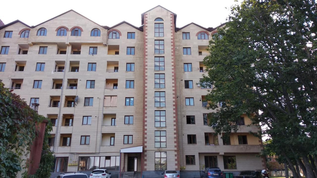 Hillside Apartment צ'אקאדזור מראה חיצוני תמונה